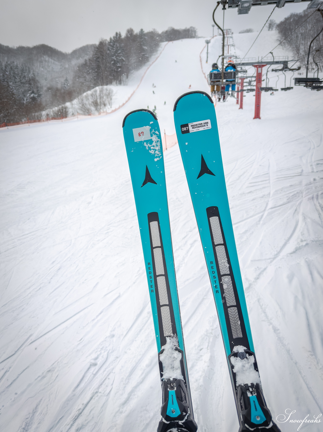 長野、北海道、岩手を巡る【2026 ATOMIC TEST DRIVE】朝里川温泉スキー場会場に初参加！最新モデルのスキー板が勢ぞろい。たくさん試乗して、自分にあった１台を見つけましょう♪